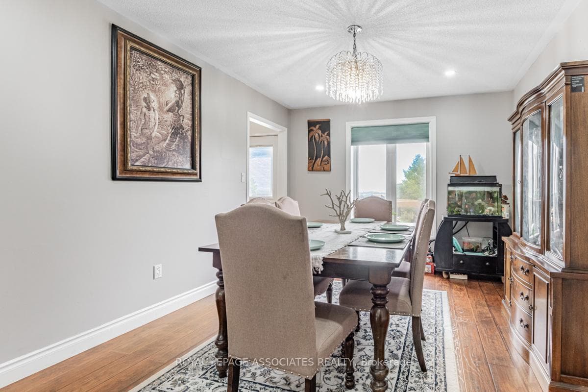 14607 The Gore Road photo 11