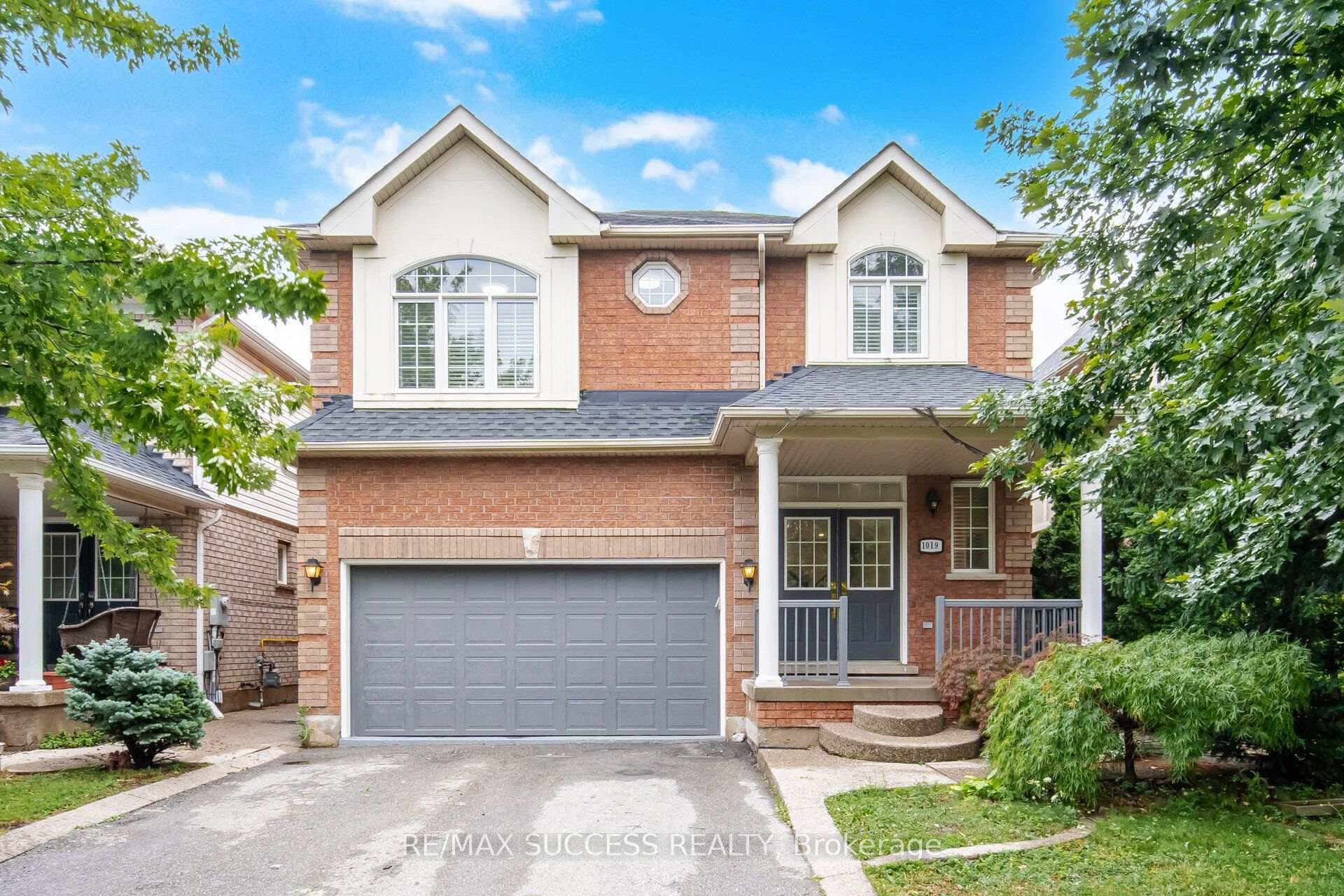 1019 Donnelly Street photo 1