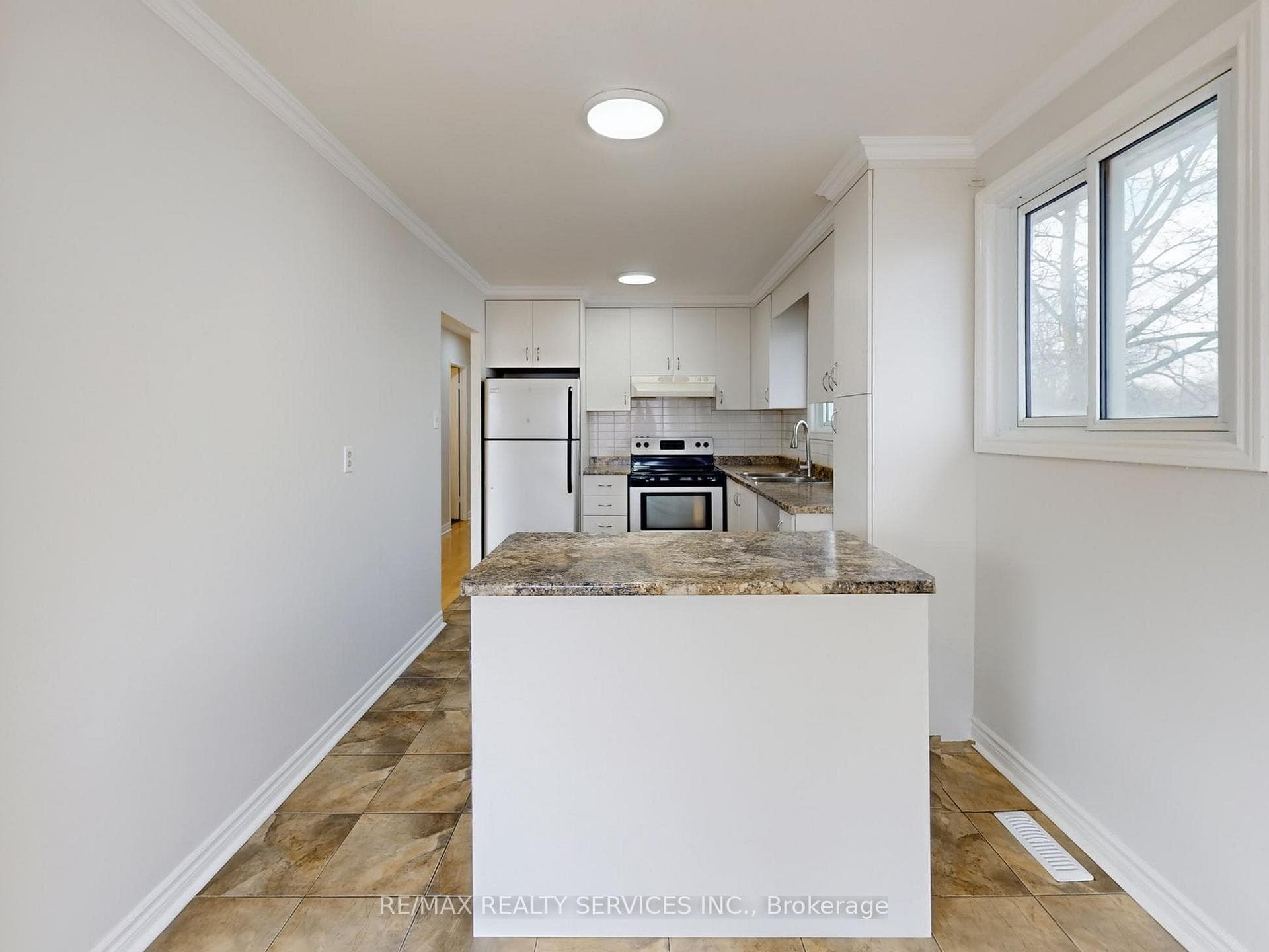 9 Glenridge Road photo 16
