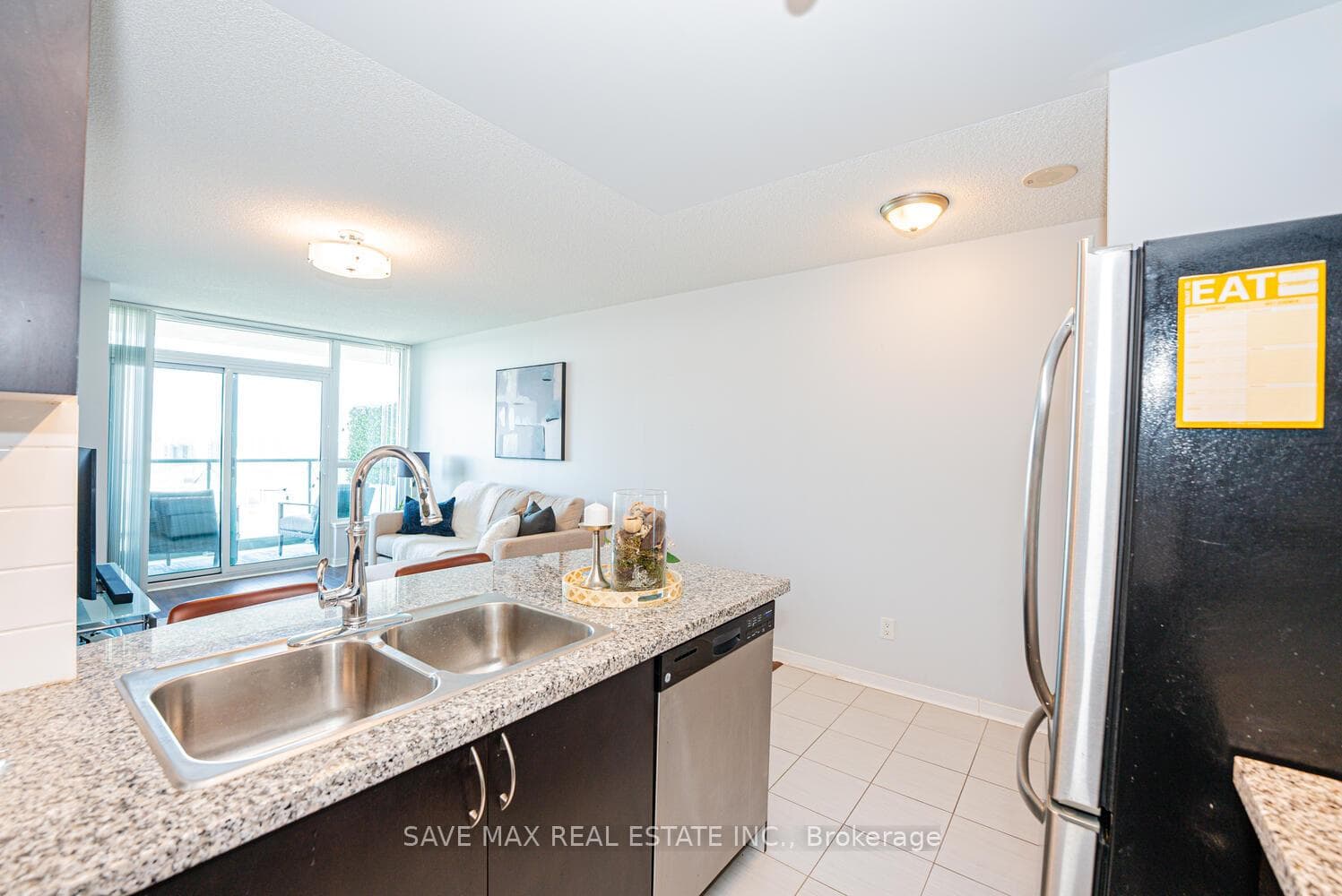 4900 Glen Erin Drive Unit 1801 photo 18