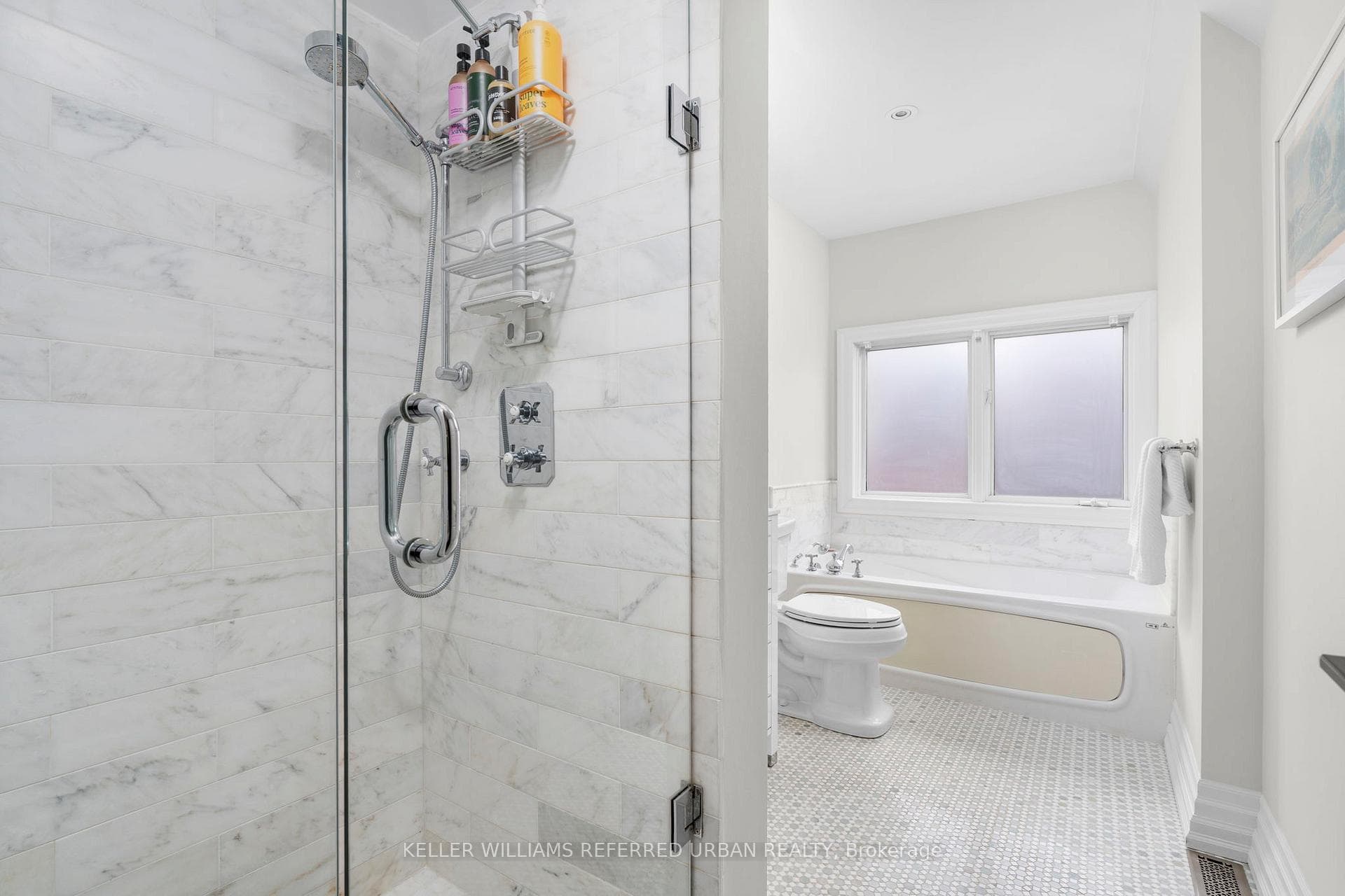 23 East York Avenue photo 32