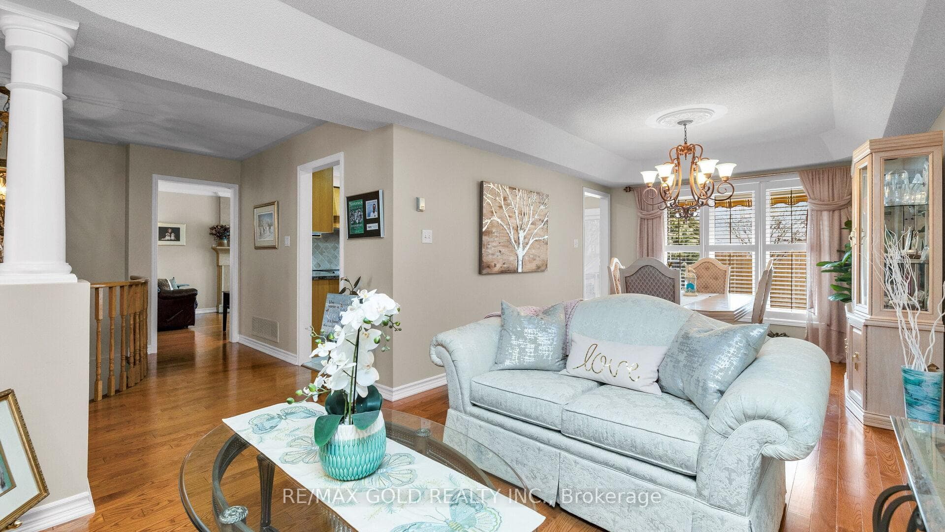 7 Roycrest Street photo 8