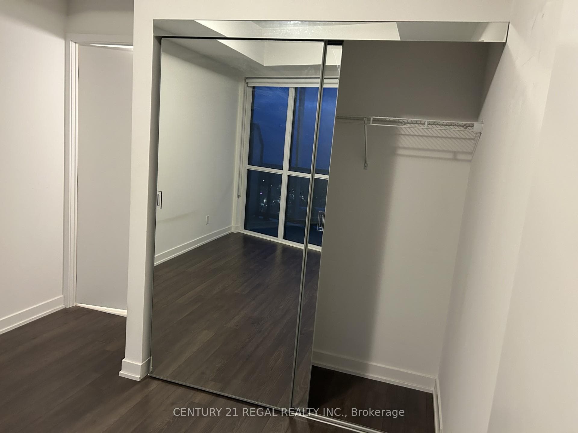 30 Ordnance Street Unit 2310 photo 12
