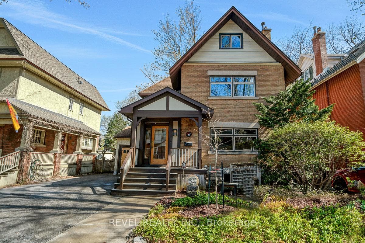 28 Broadway Avenue photo 2