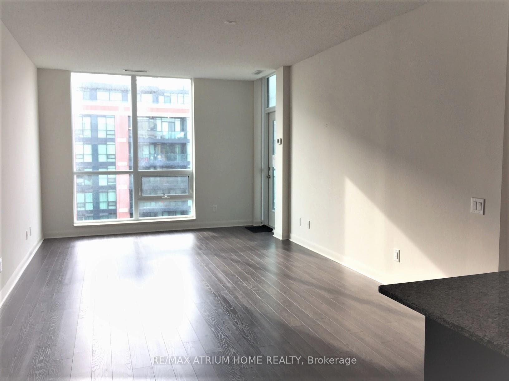 525 Wilson Avenue Unit 914 photo 4