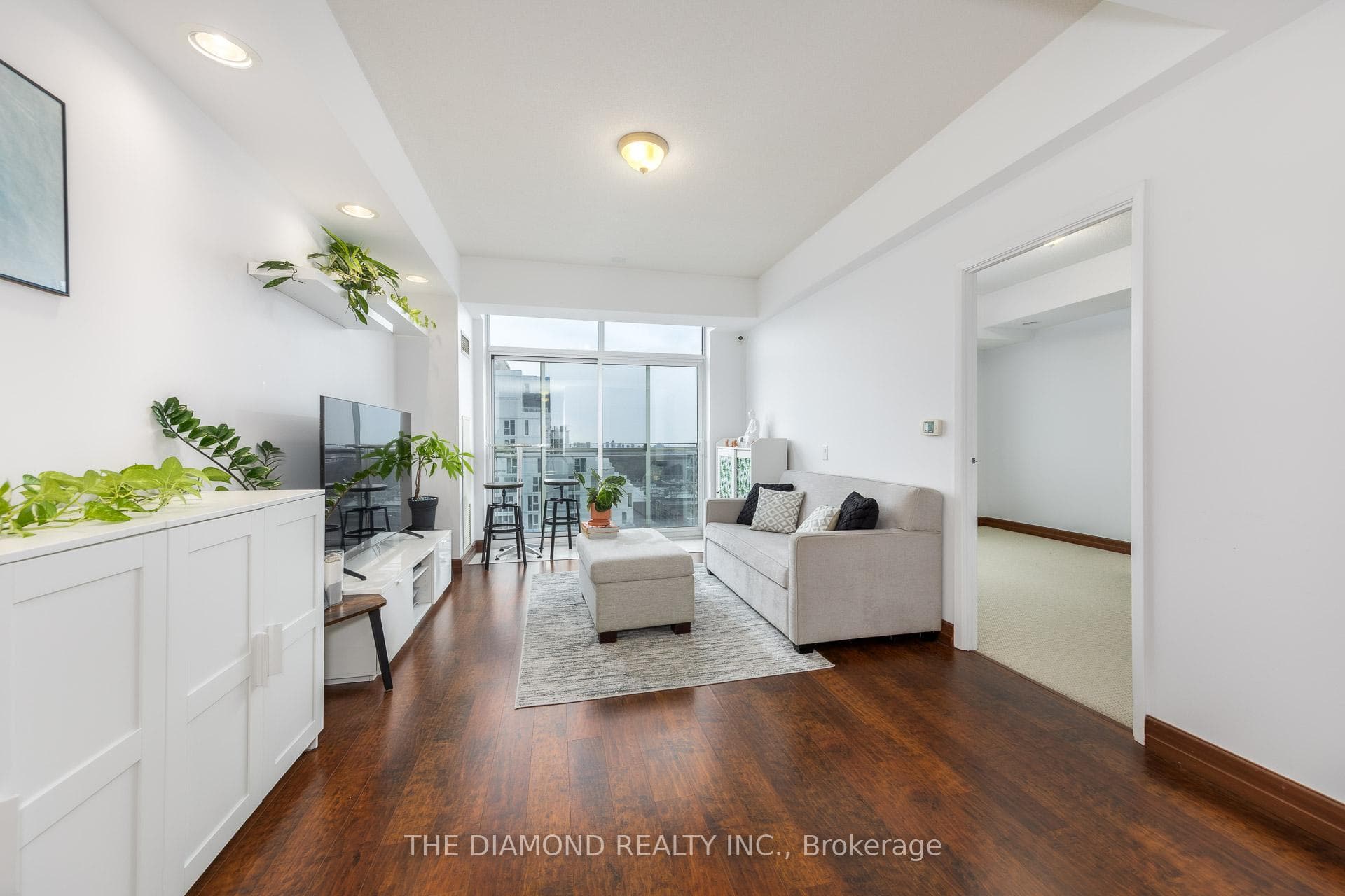 15 Maplewood Avenue Unit PH 5 photo 10