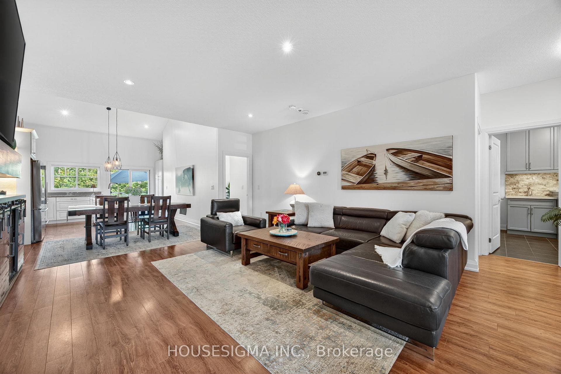 69 Landscape Drive photo 10
