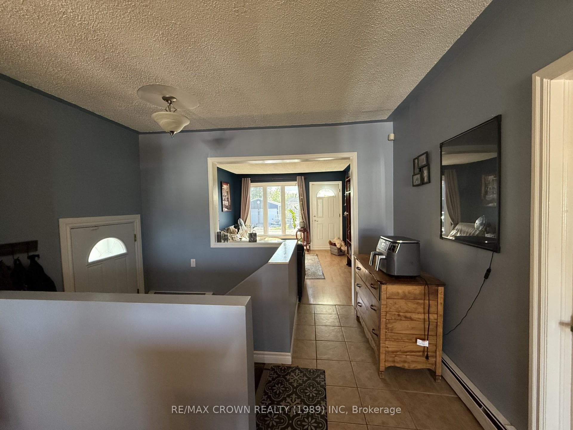 556 & 552 Balsam Street photo 13