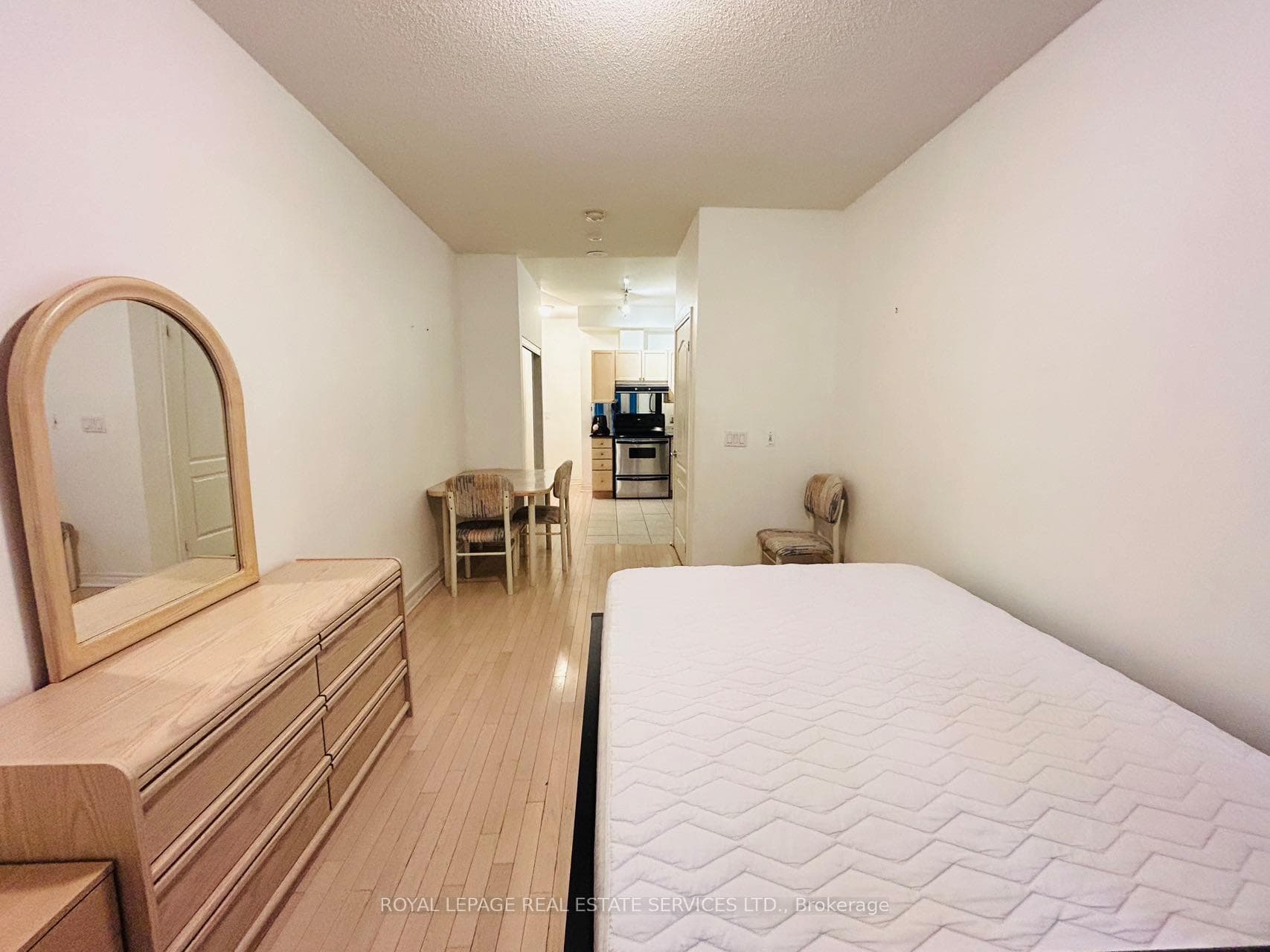 1 Elm Drive Unit 105 photo 7