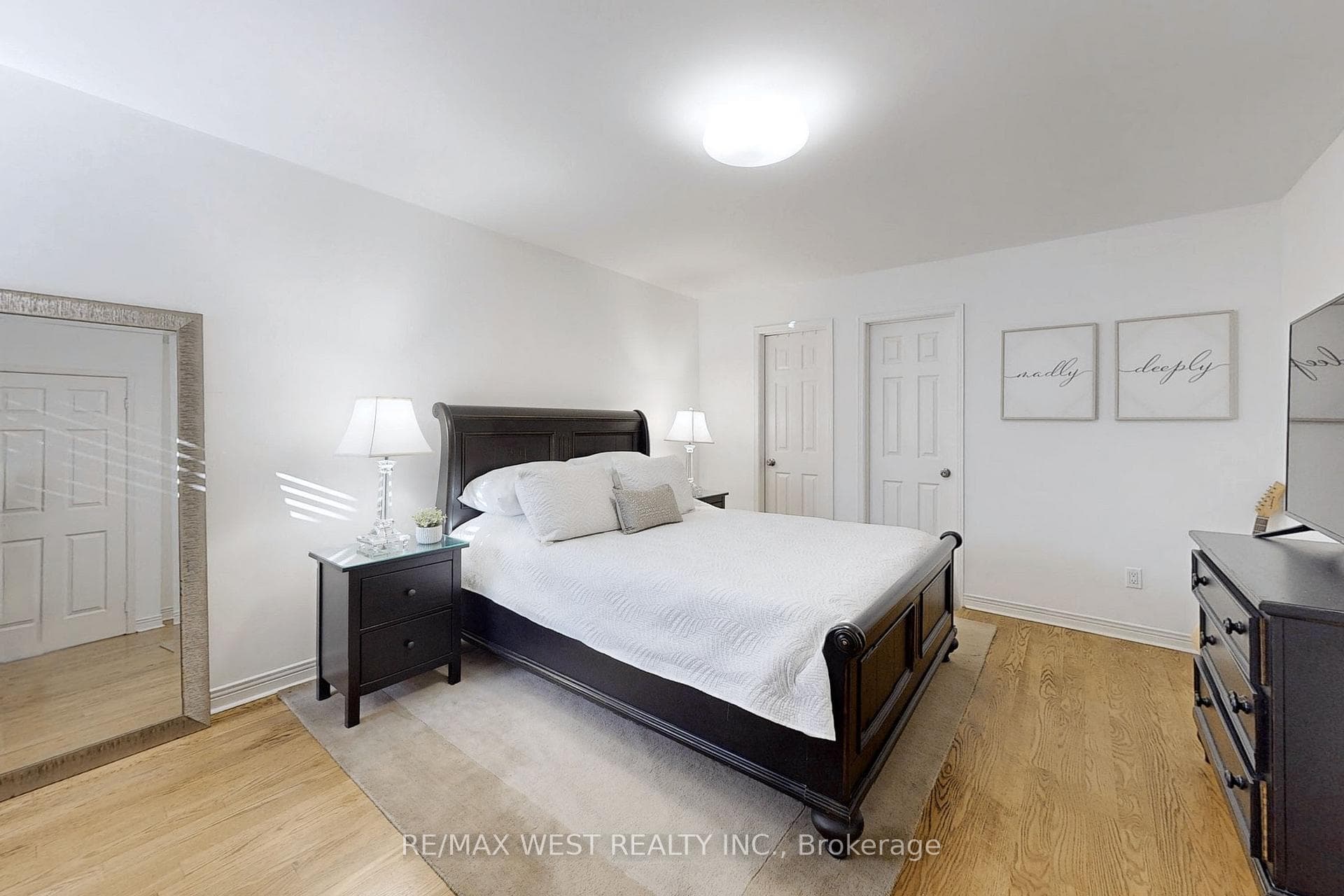 42 Brownstone Circle photo 20
