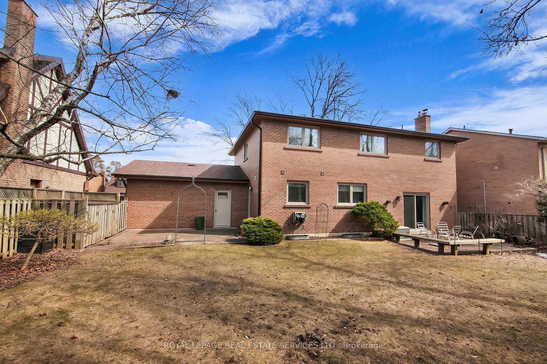 34 Ramblewood Drive photo 43