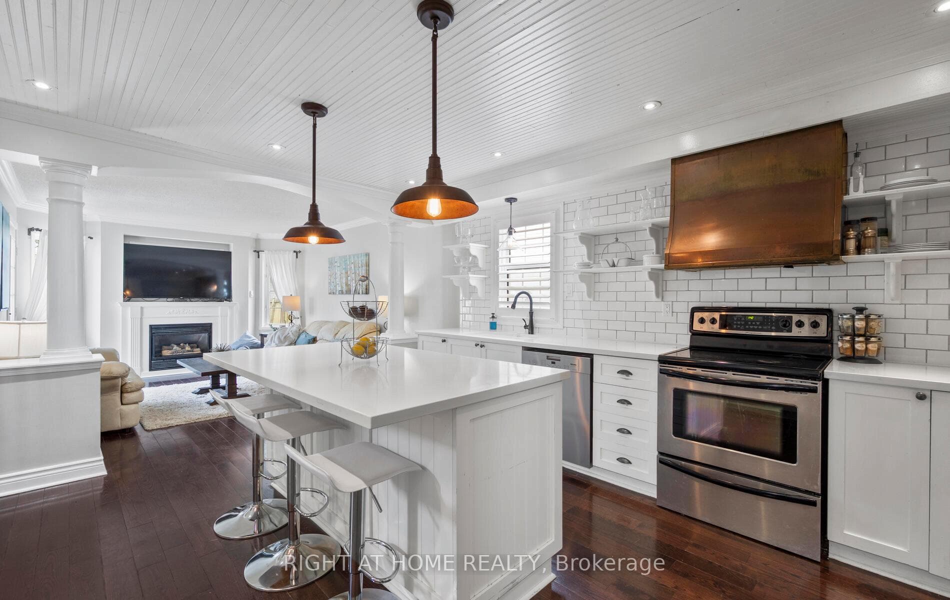117 Watford Street photo 5