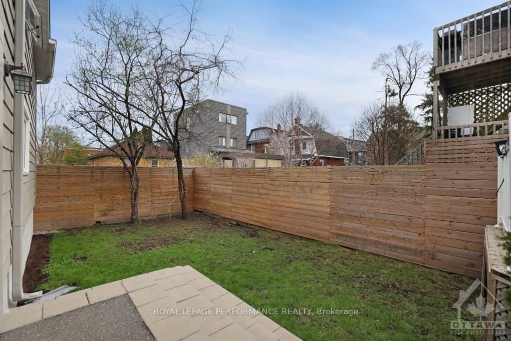 205 ROSEMERE Avenue photo 30