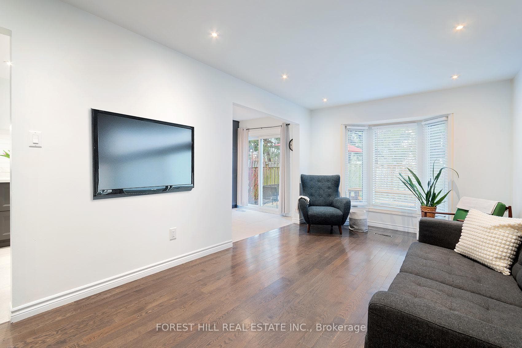 28 Lansbury Court photo 8