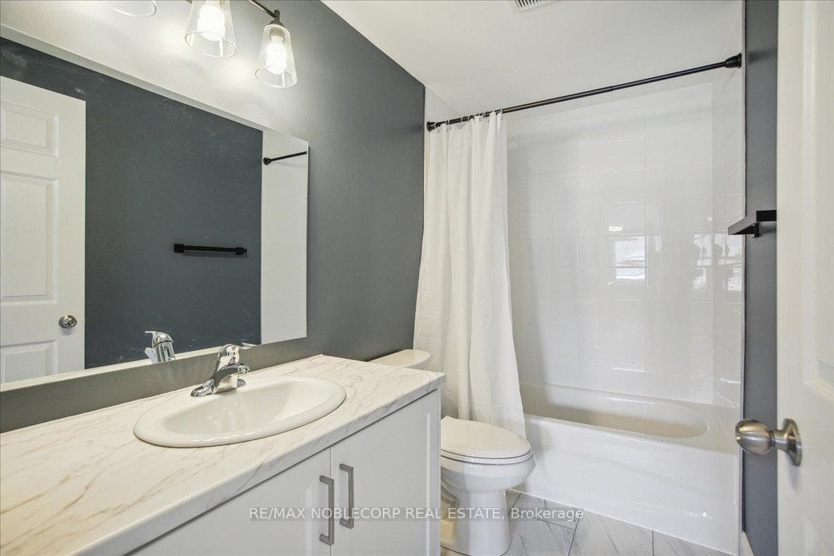 494 Safari Drive photo 29