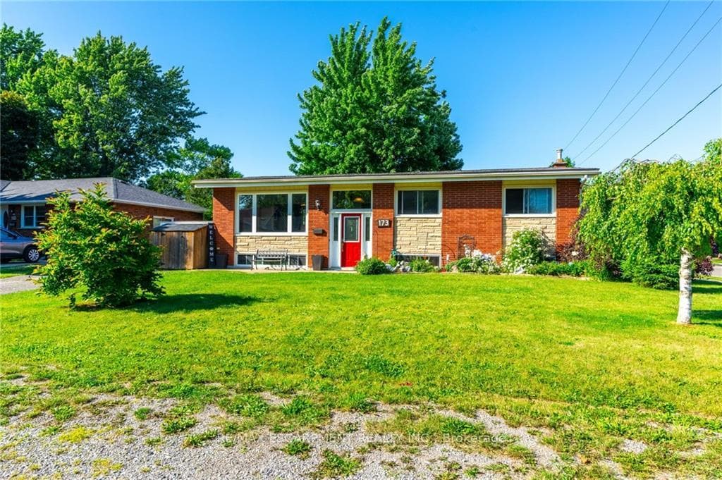 173 Victoria Avenue photo 1