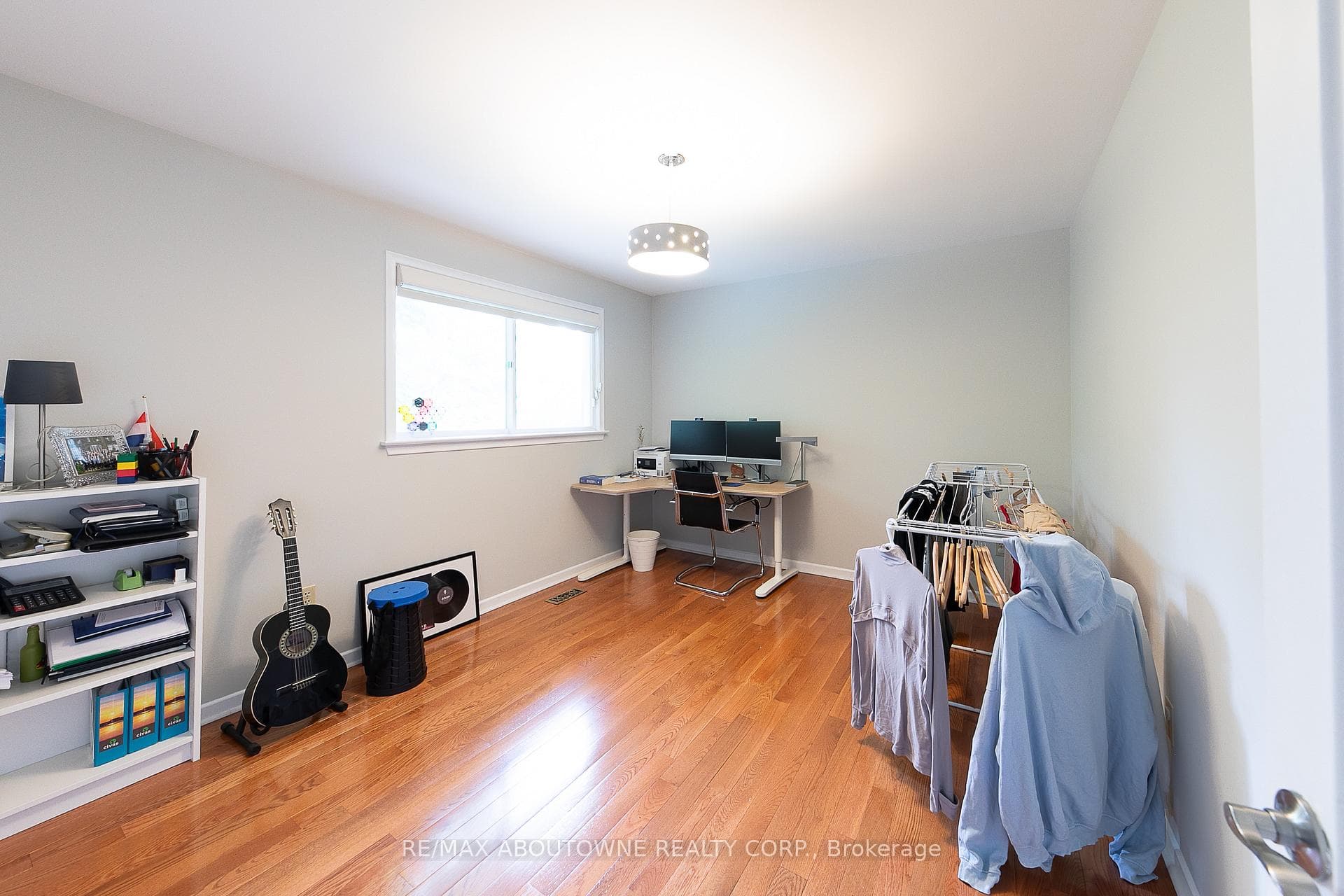 1290 Braeside Drive photo 28