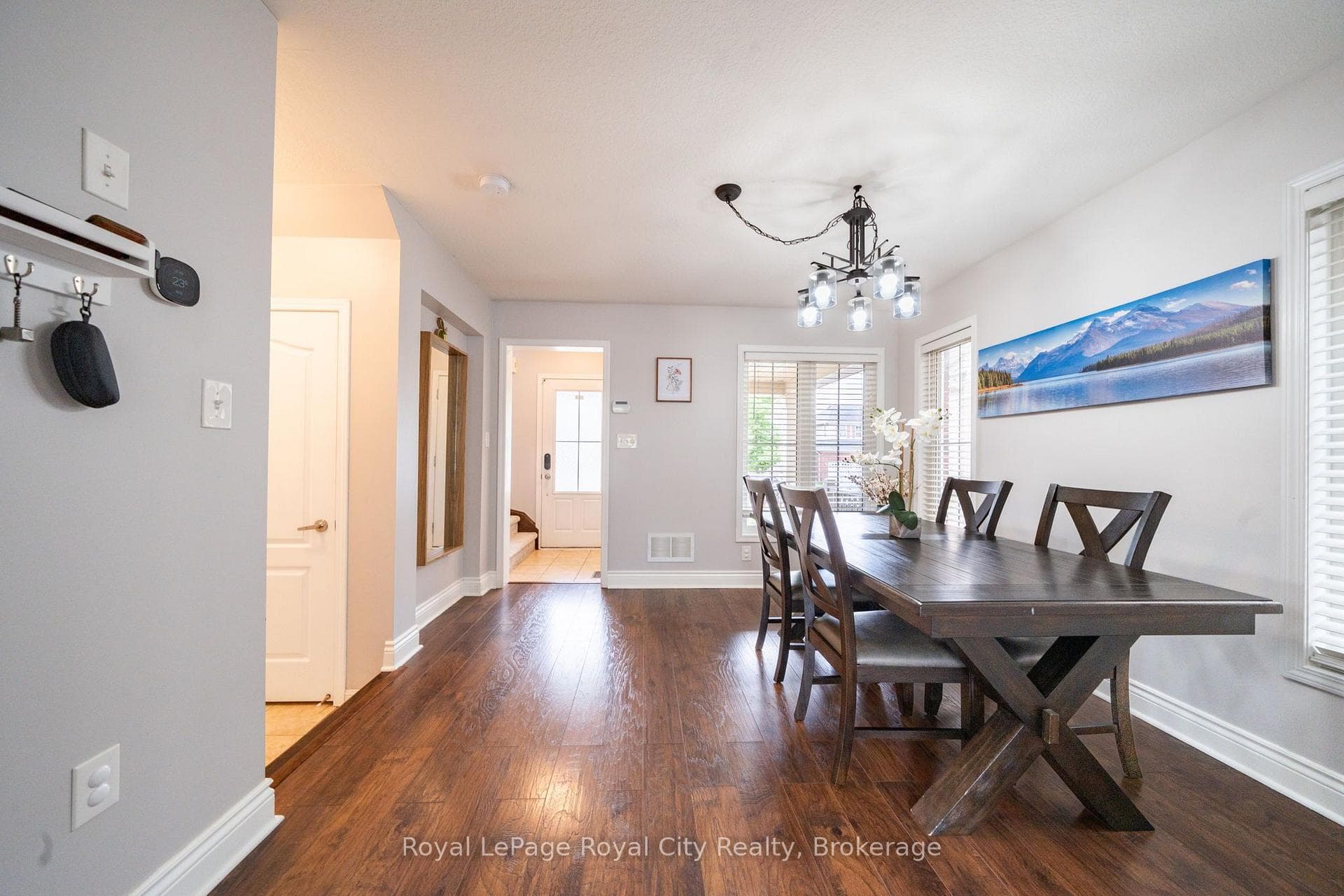 66 Horton Walk photo 8