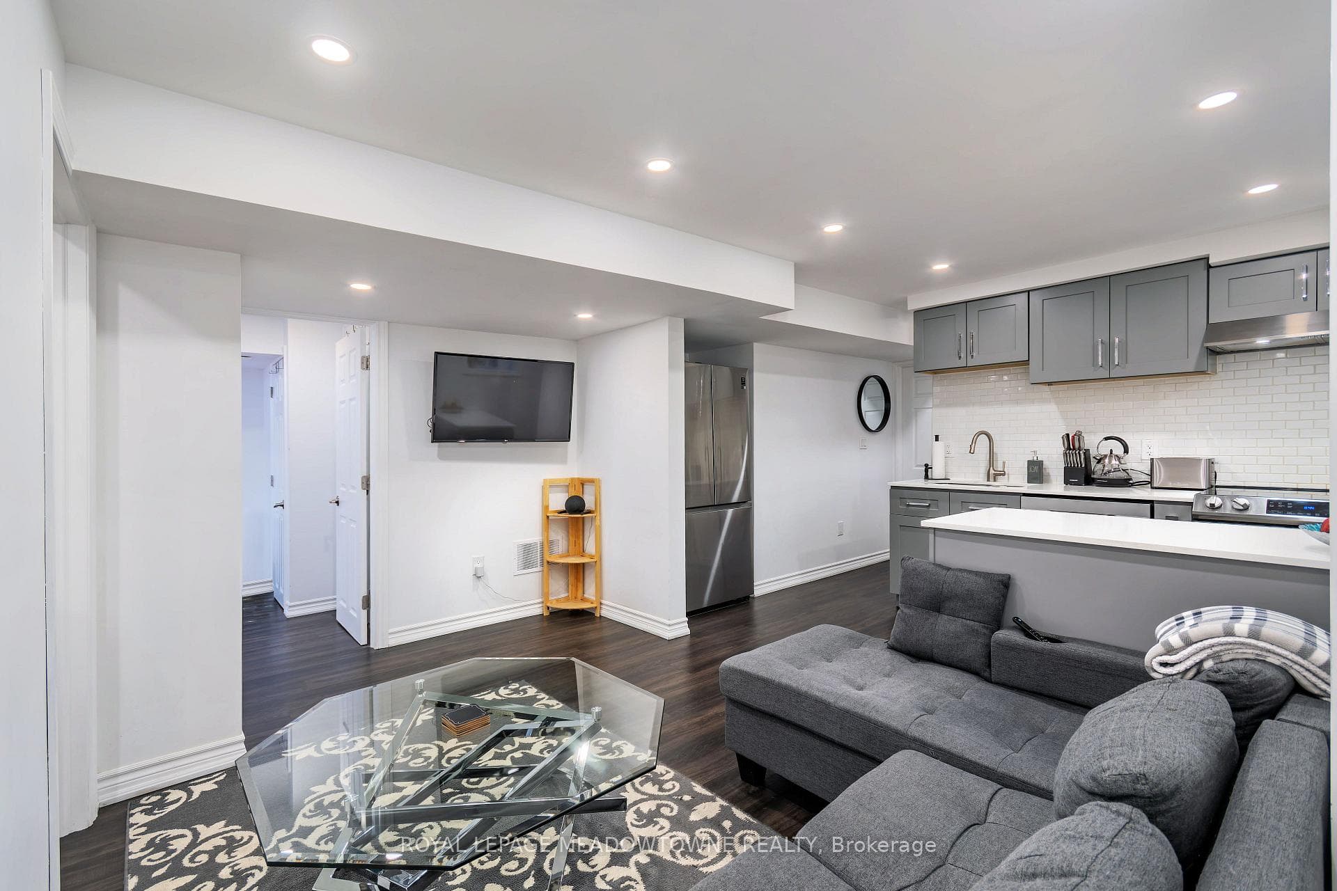 11 Cranbrook Crescent photo 30