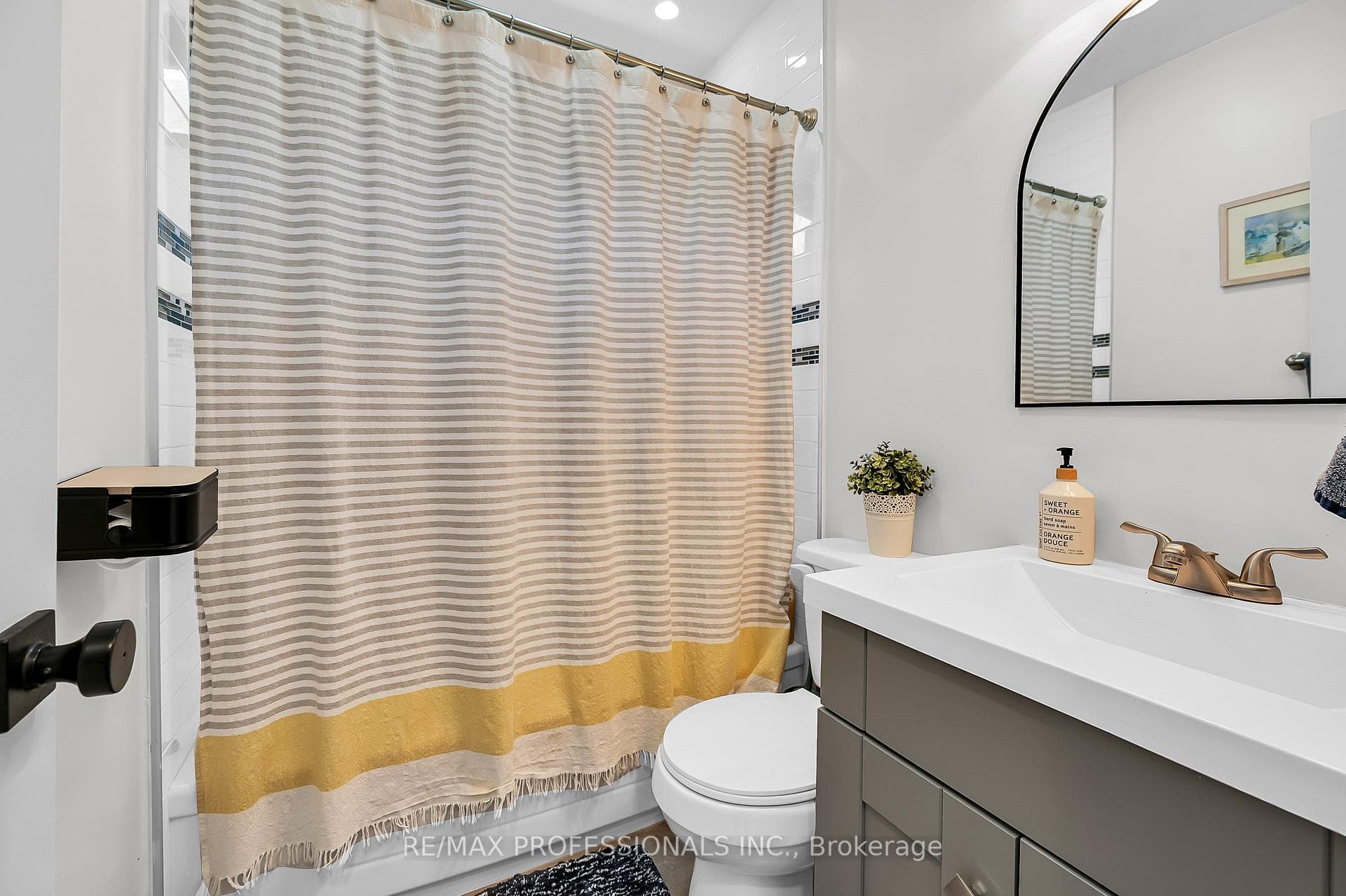 17 Hollydene Road photo 21