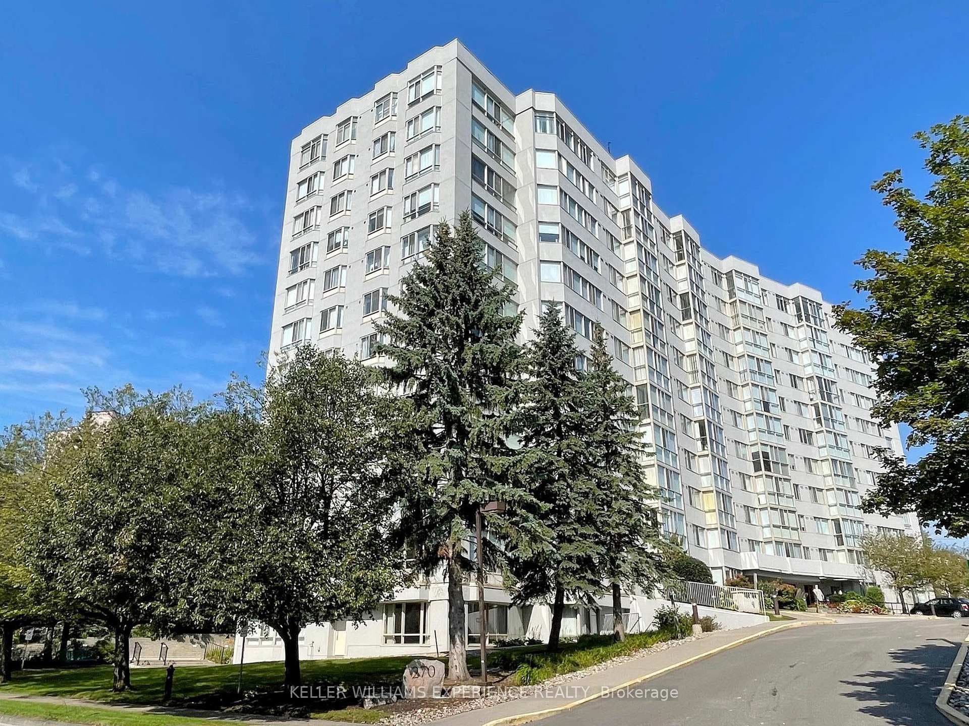 270 Davis Drive Unit 807 photo 2