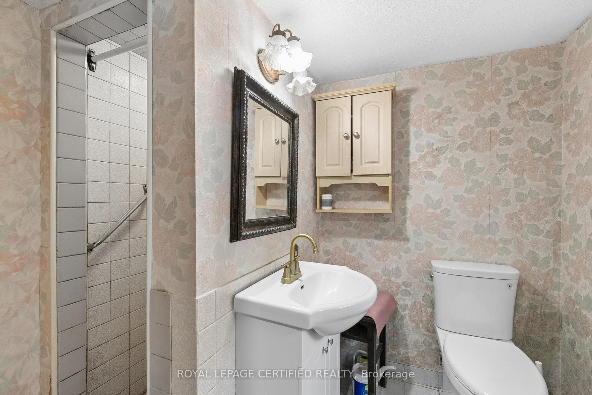 1121 Valentine Drive photo 26