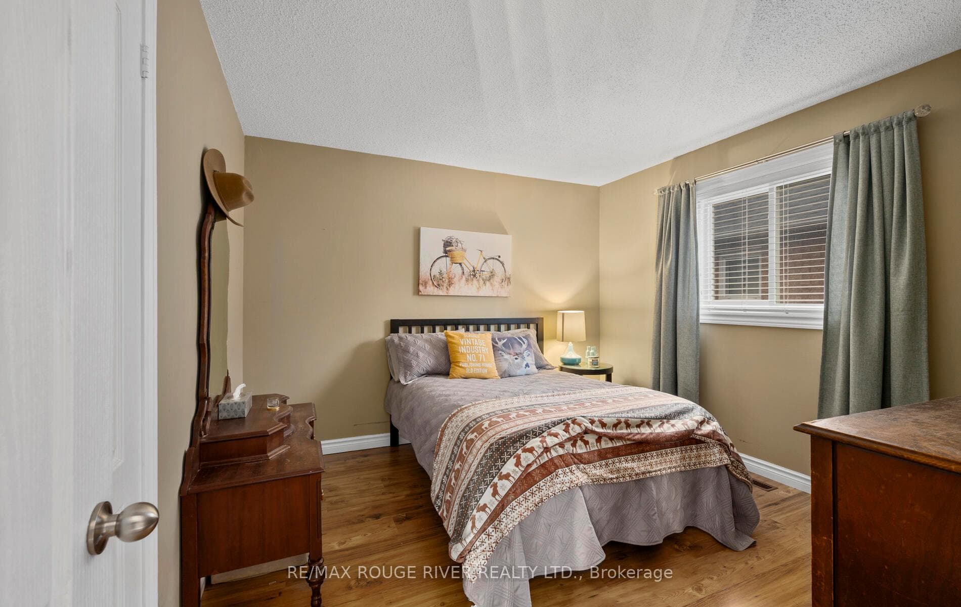 30 Ravenview Drive photo 26