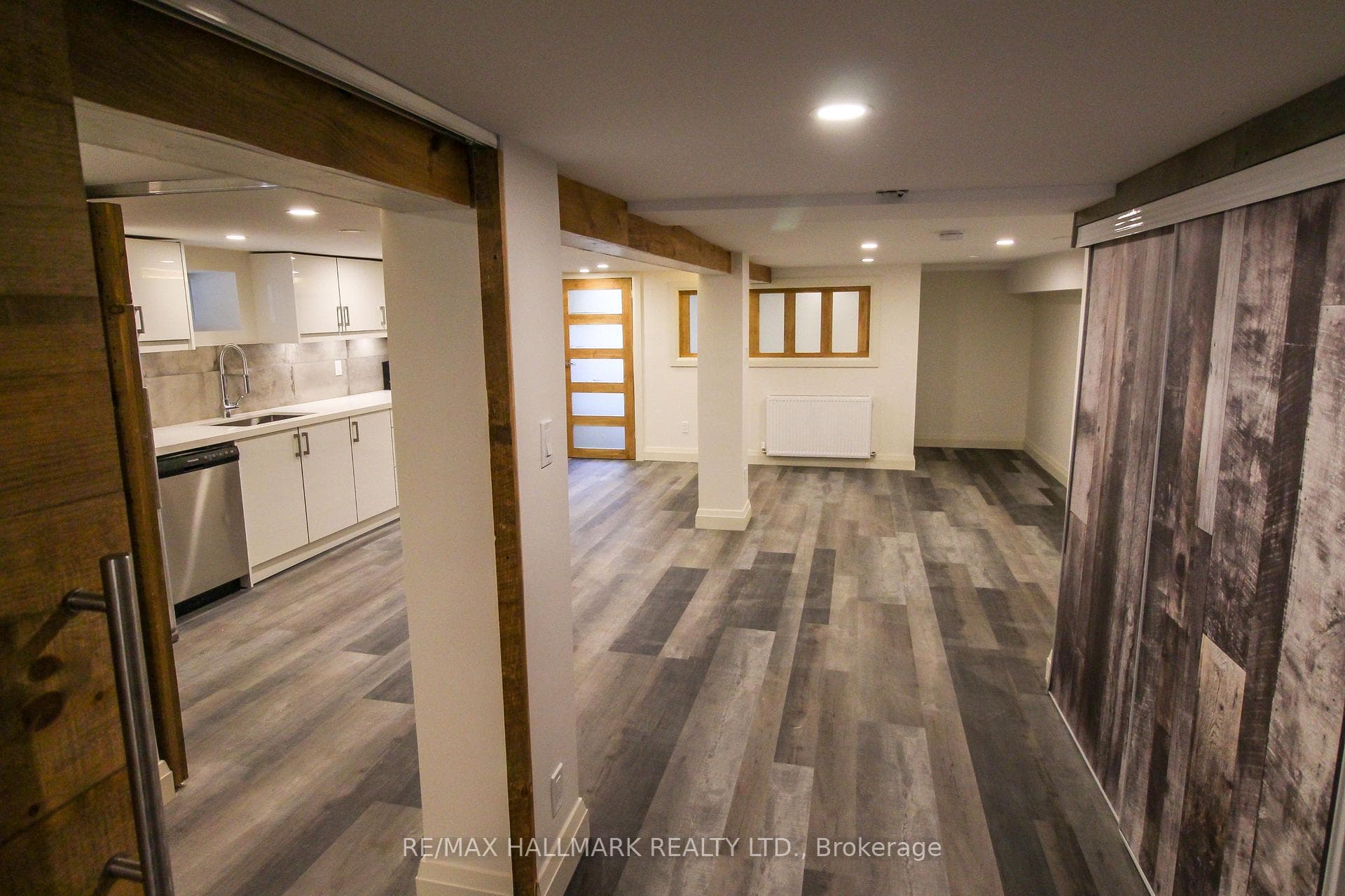 371 St Clarens Avenue Unit BSMT photo 5