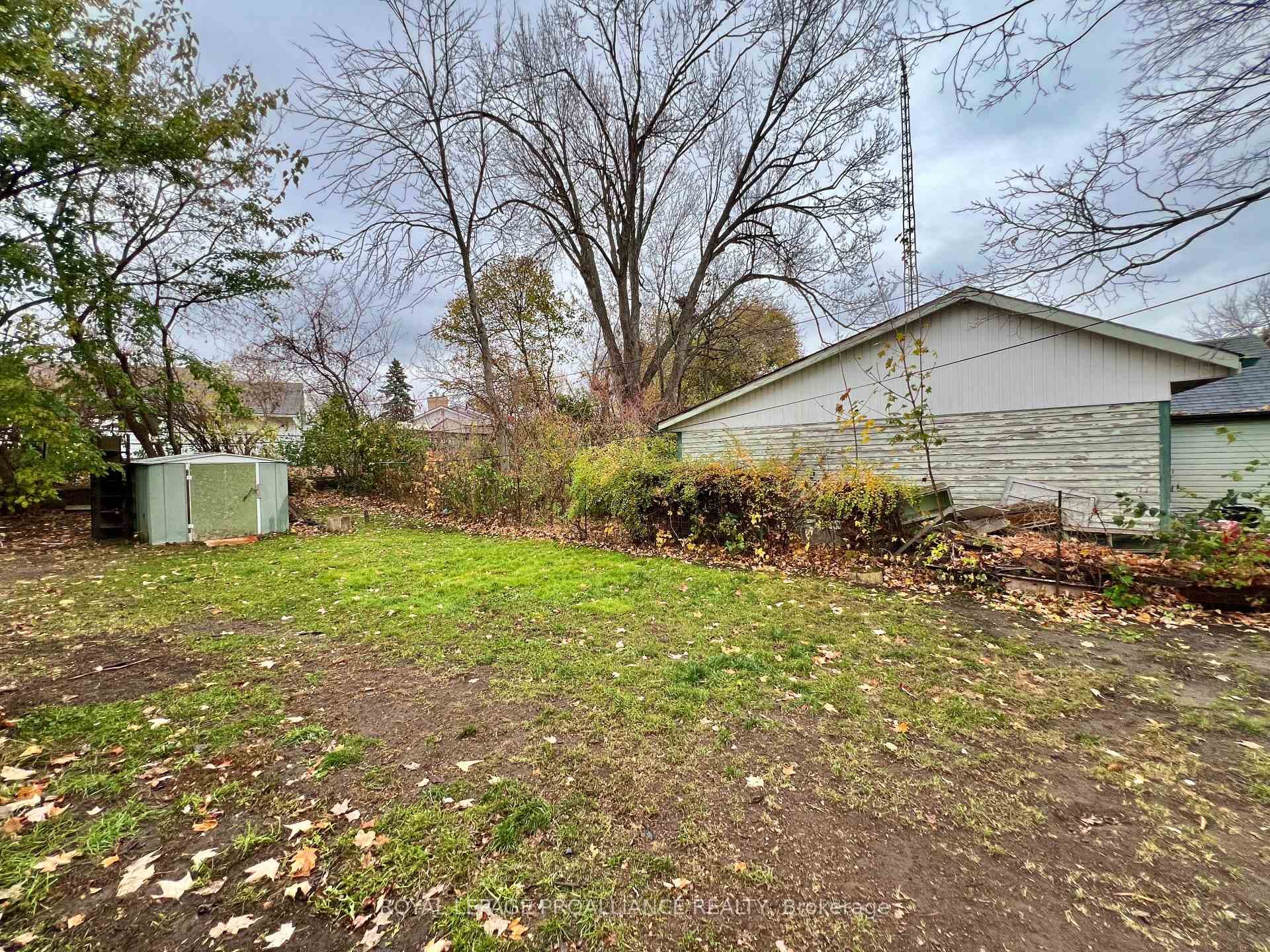 133 Byron Street photo 27