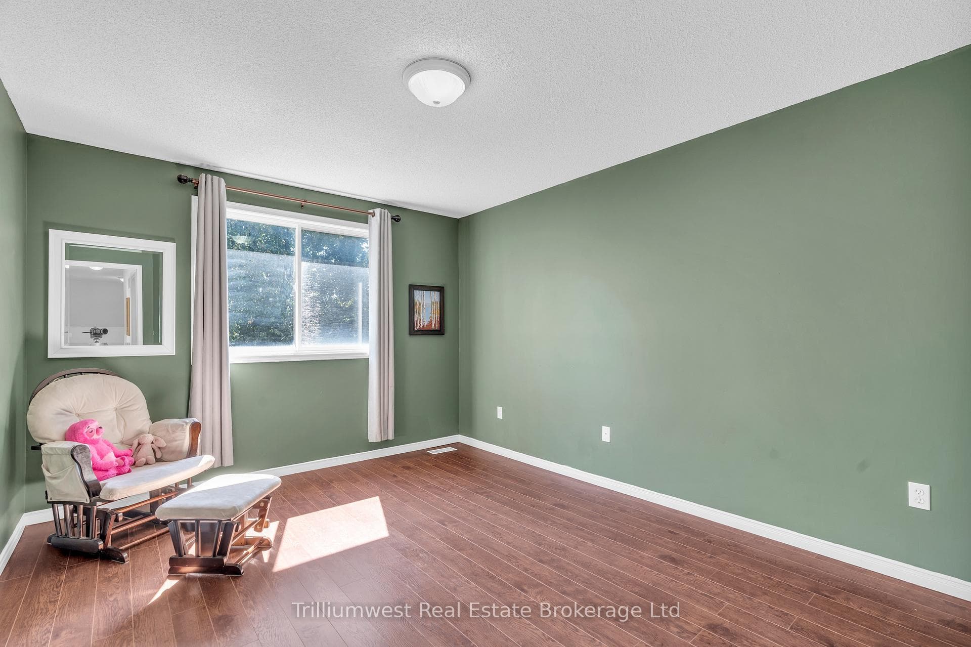 12 McCurdy Road photo 19