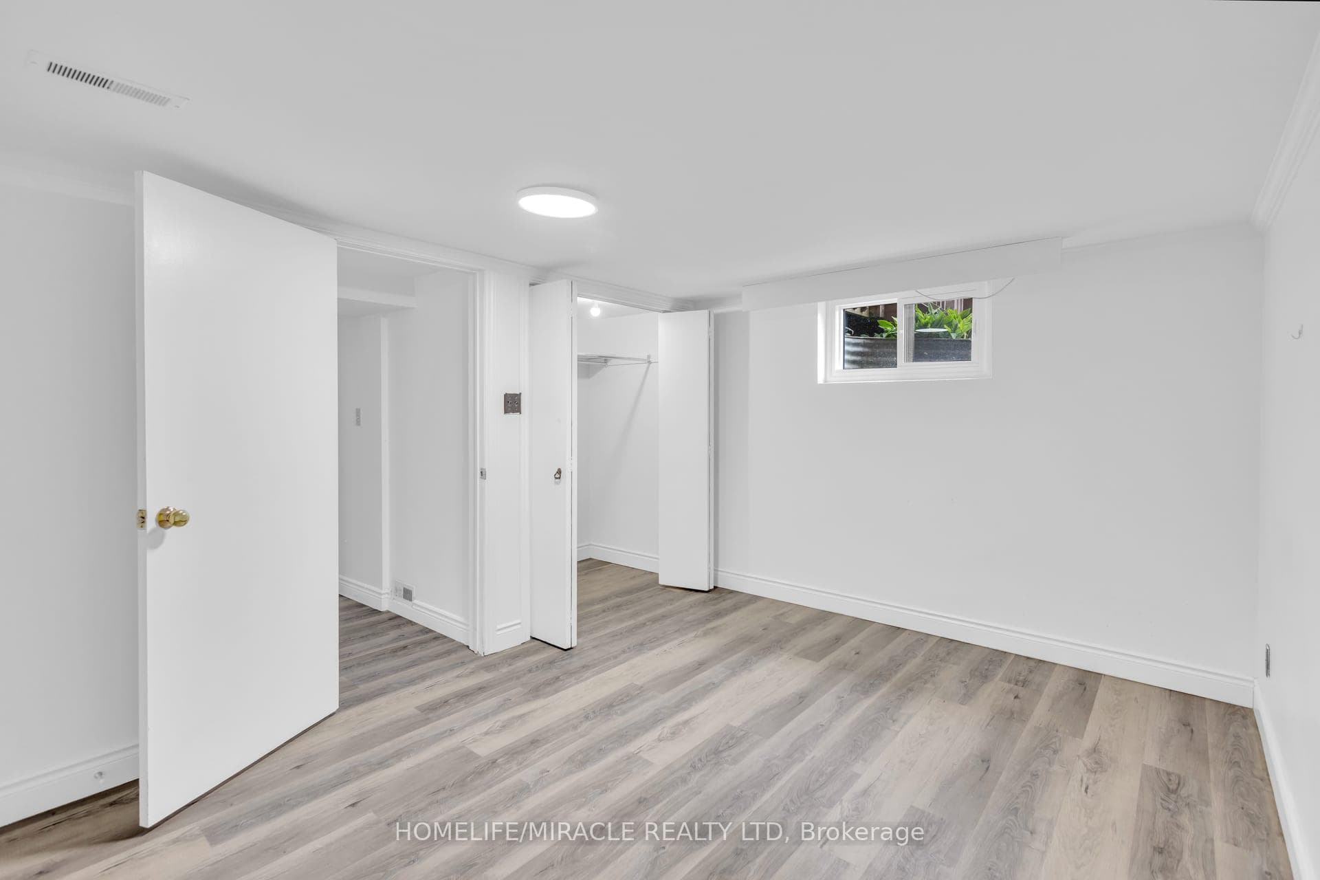 72 Massey Avenue photo 33