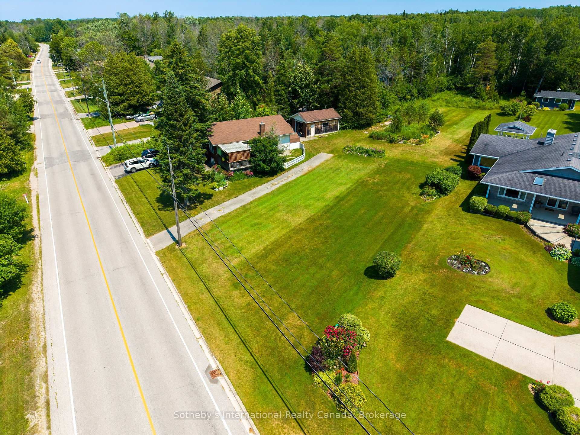 3573 East Bayshore Rd, Rr# 1 Road photo 16