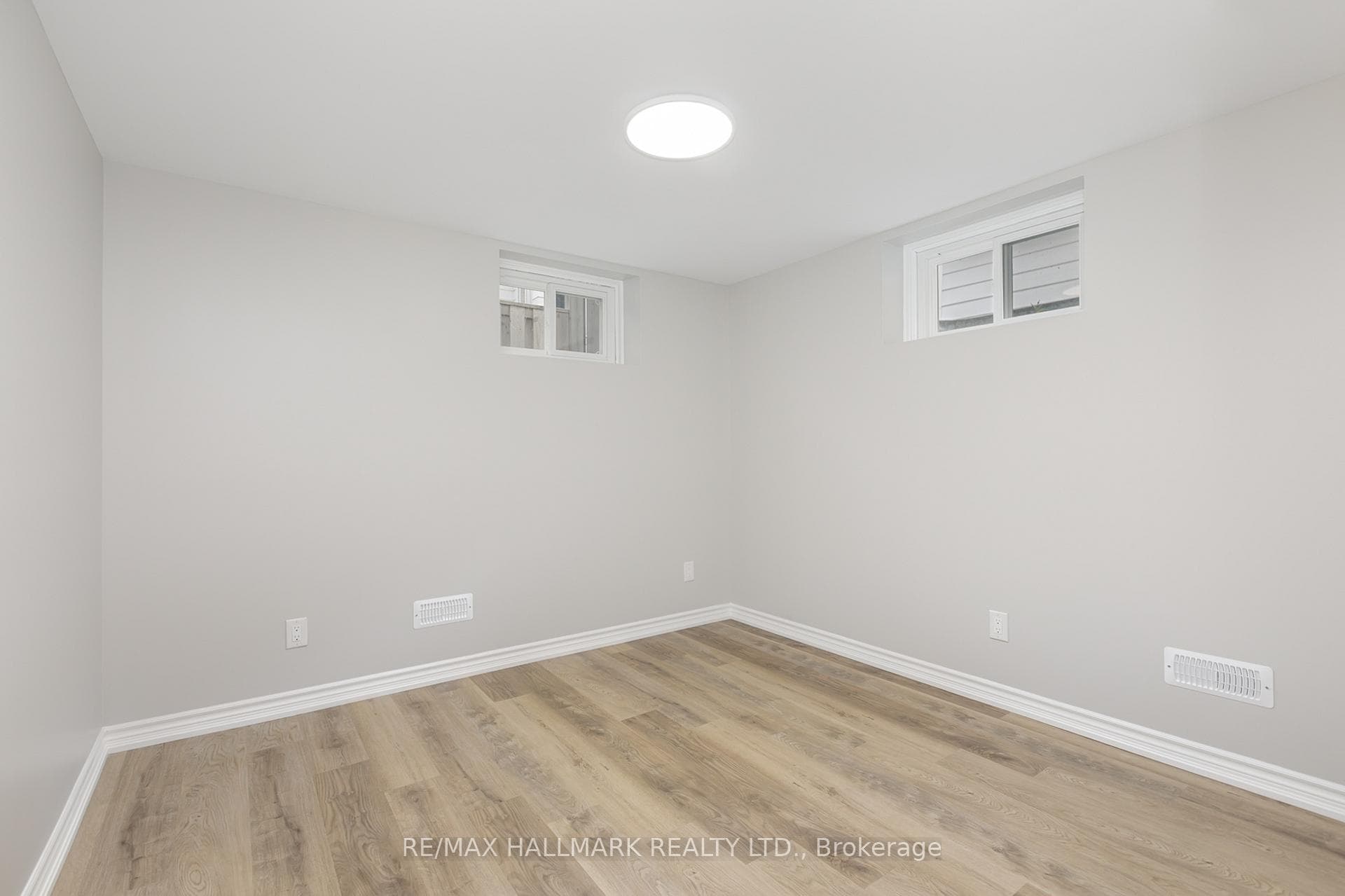 201 High Street Unit Upper photo 21