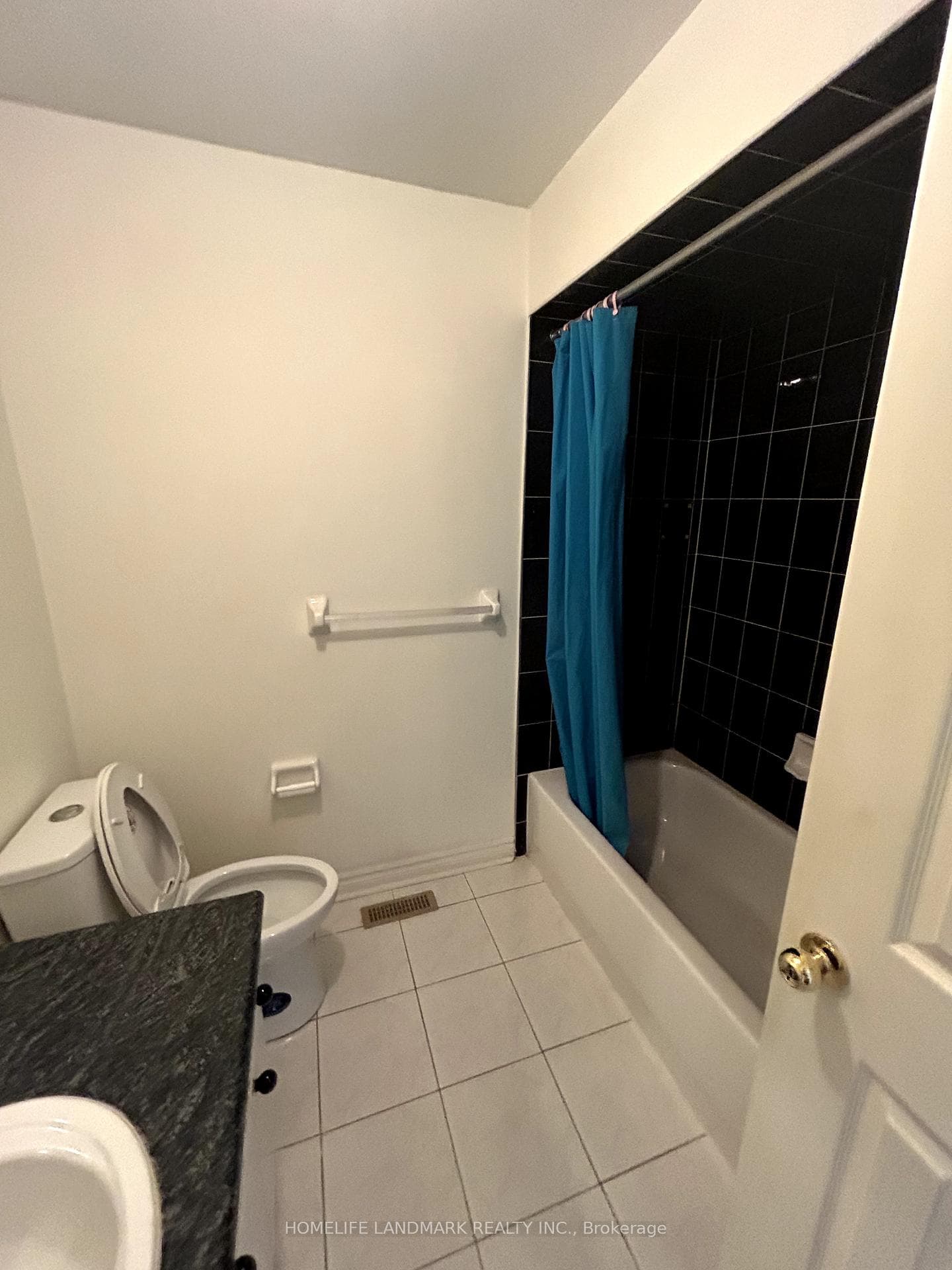 97 Macon Place photo 8