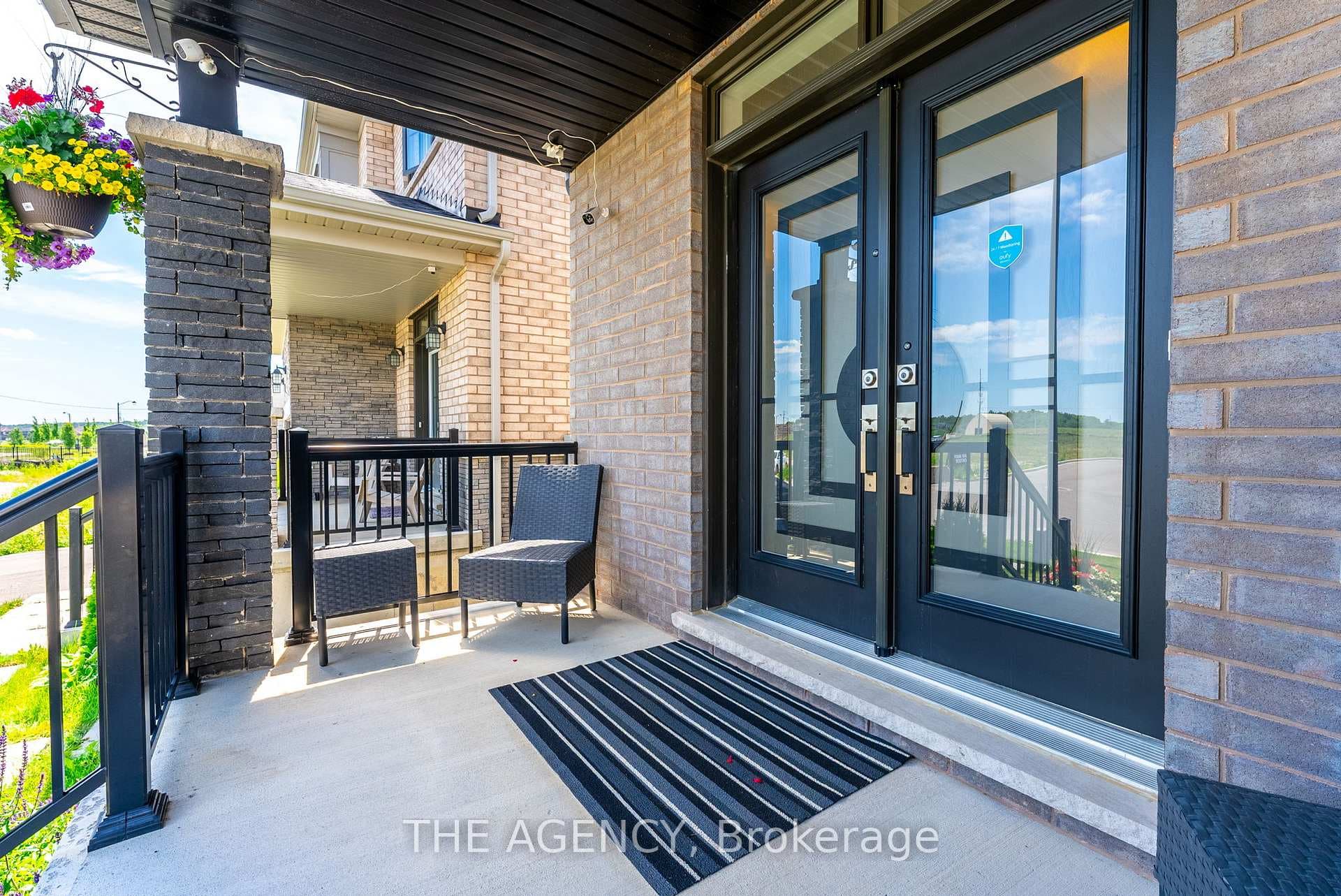 19 Richard William Drive photo 4