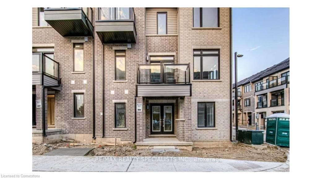 585 COLBORNE Street Unit 601 photo 3