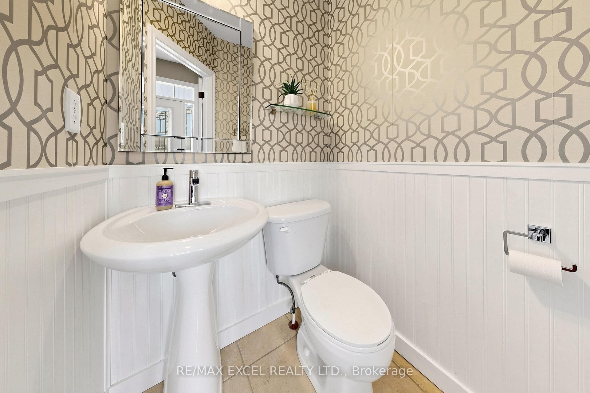 9 Evaridge Drive photo 28