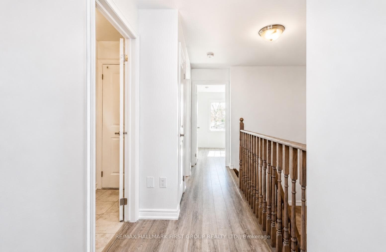 322 East Street photo 18