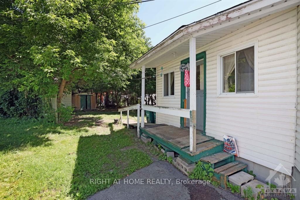 257 MONTFORT Street photo 21