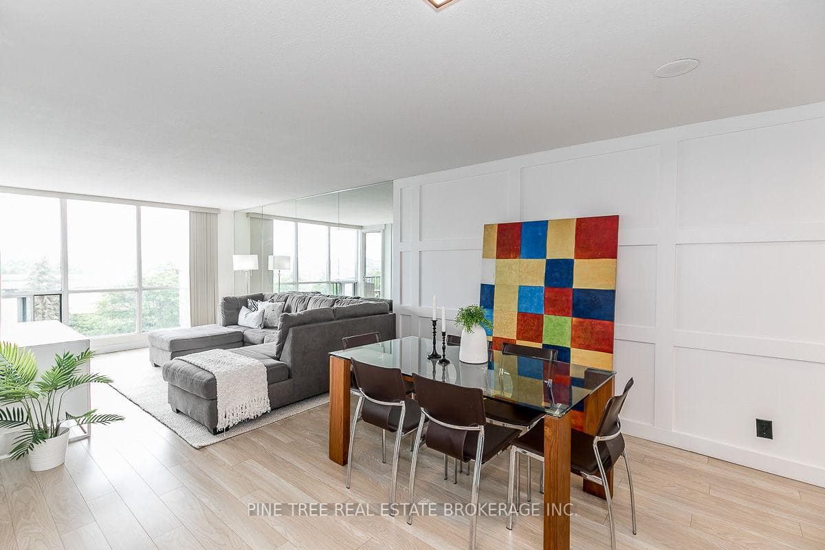 65 Ellen Street Unit 306 photo 19