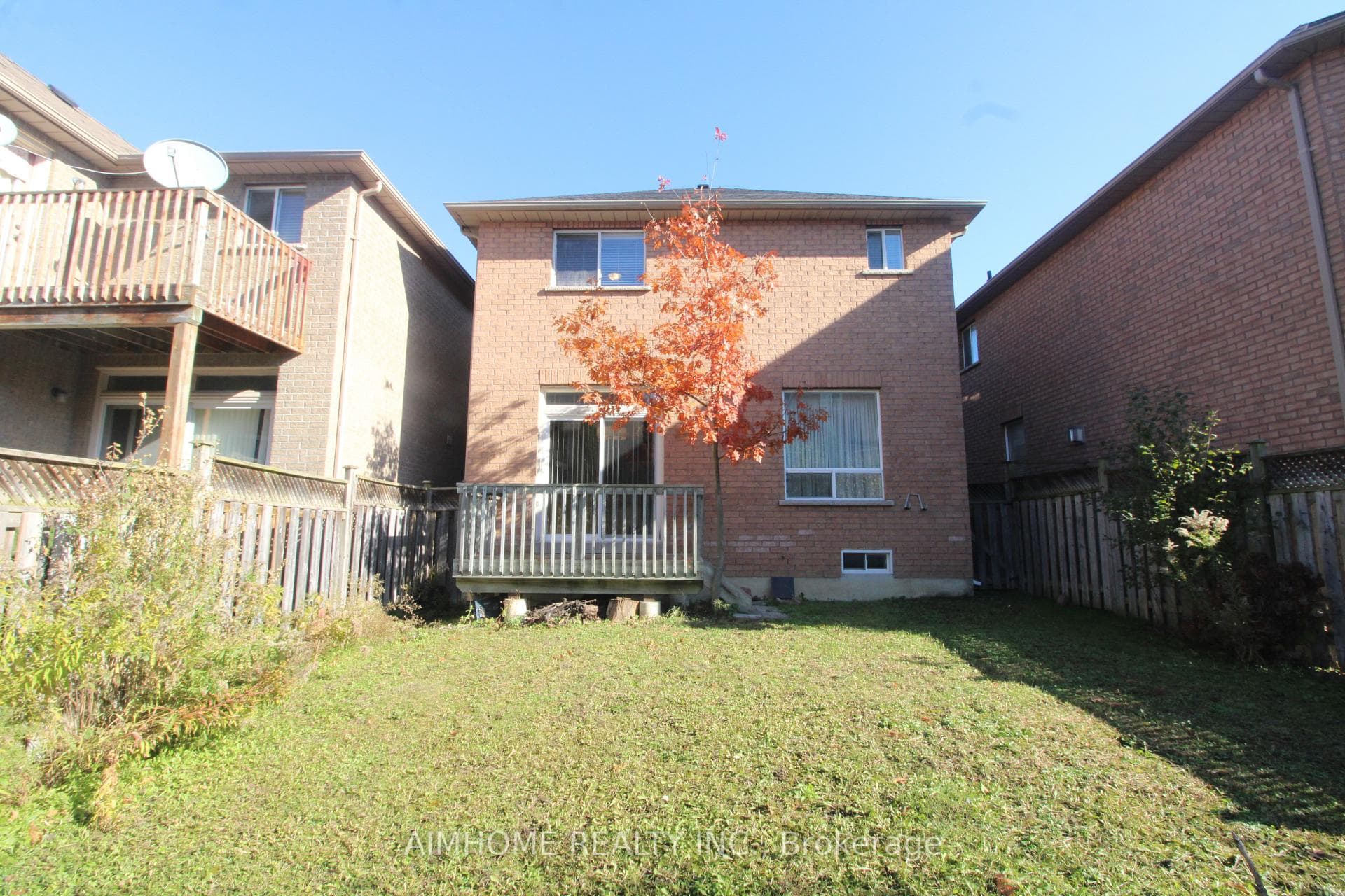 24 Bel Canto Crescent photo 24