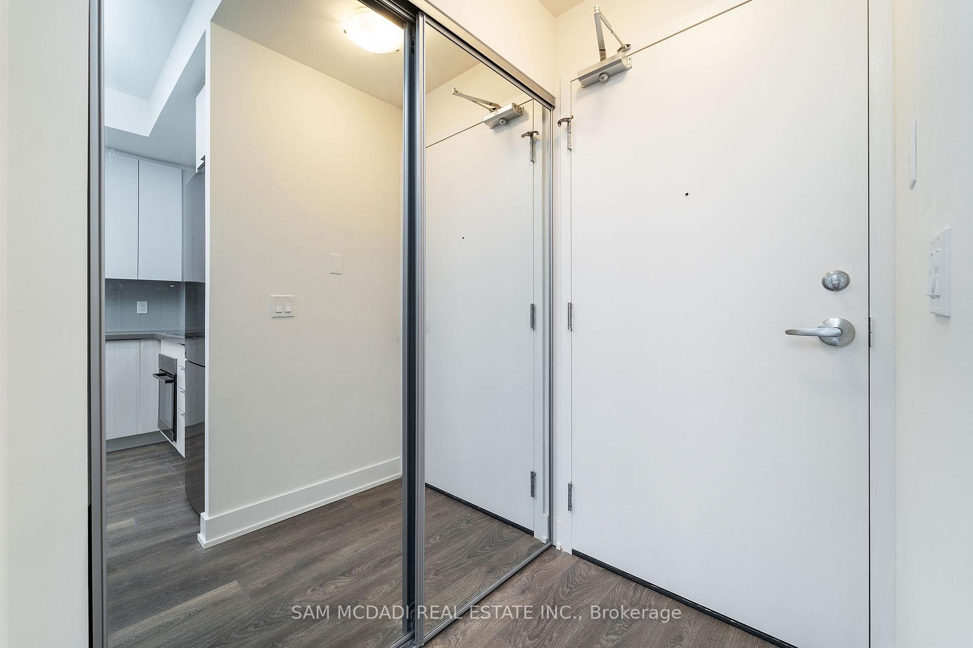 297 Oak Walk Drive Unit 1102 photo 4