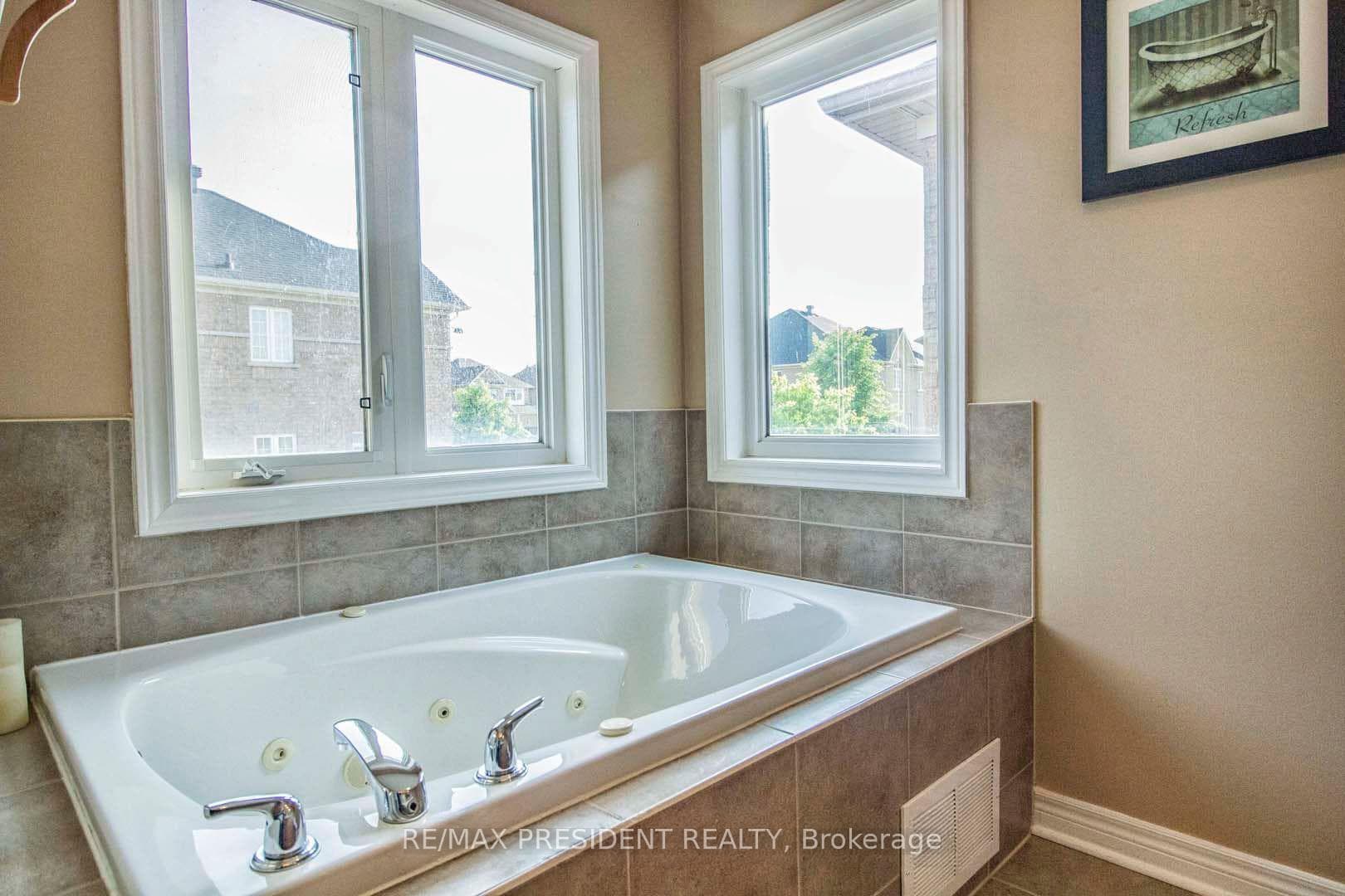 44 Robitaille Drive photo 17