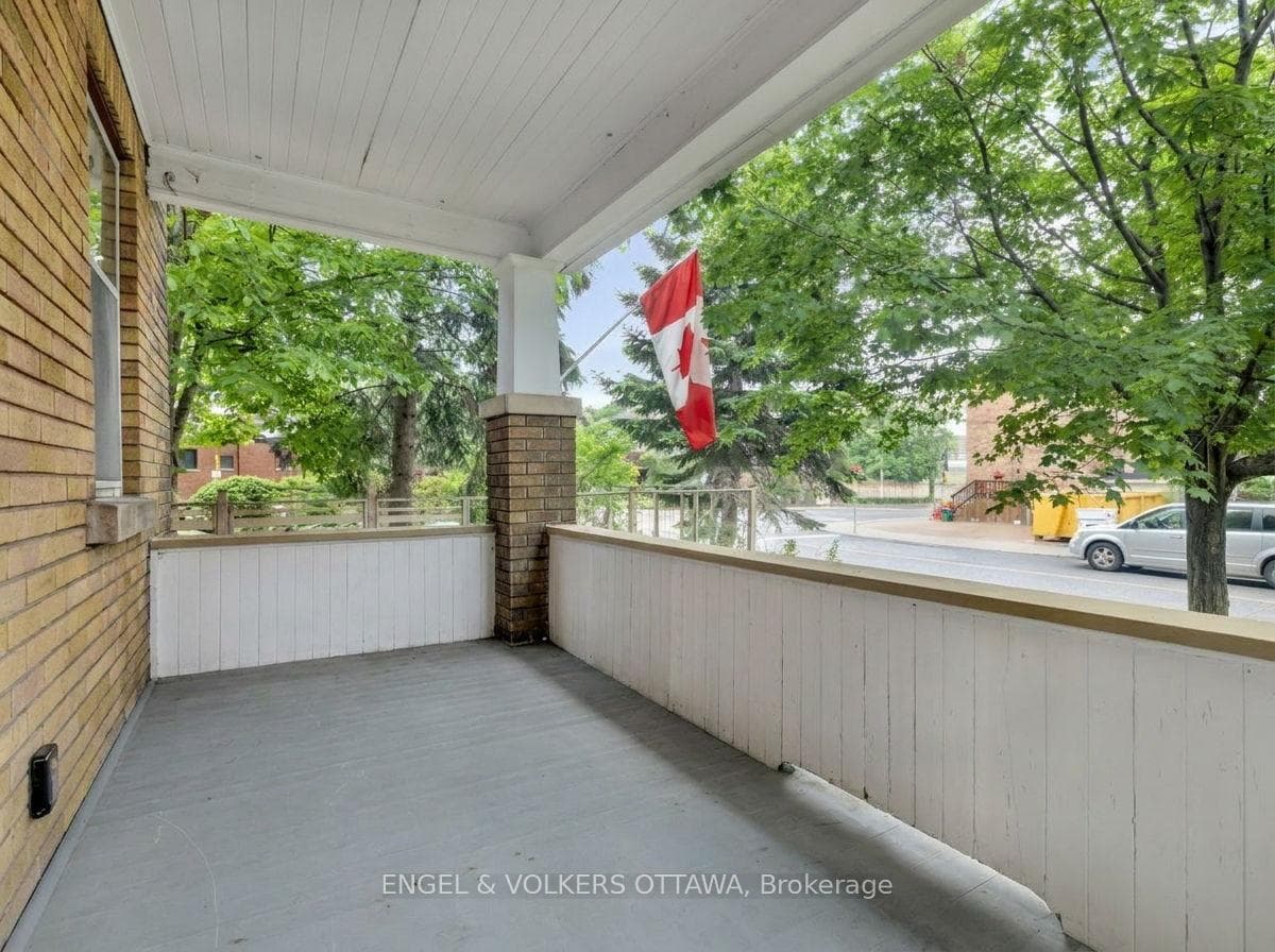 54 Glendale Avenue photo 36