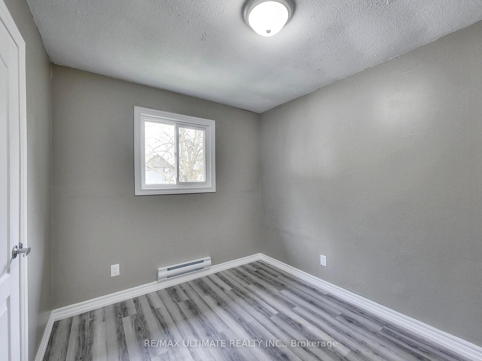 135 Chatham Street photo 16
