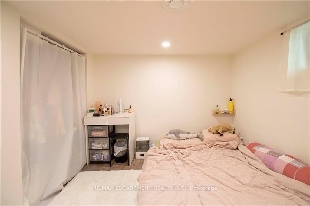 59 Garnet Street photo 20