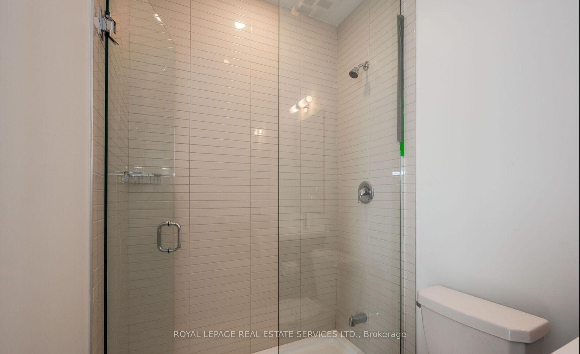 3220 William Coltson Avenue Unit 2201 photo 18