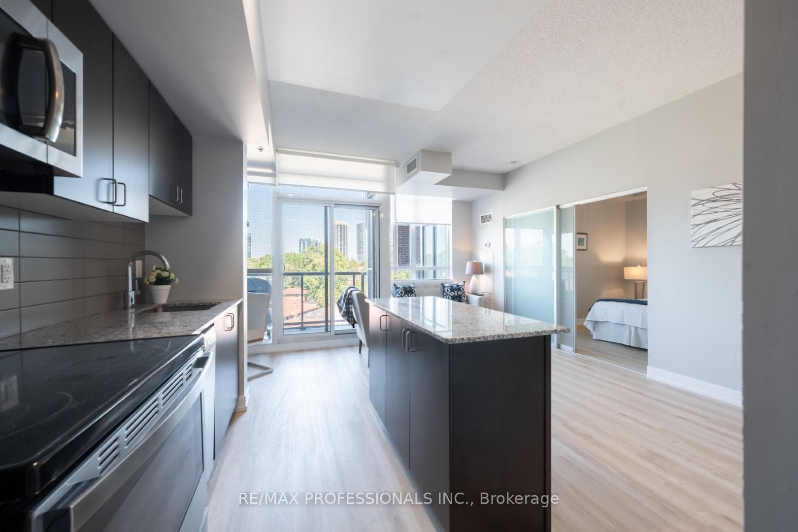 11 Superior Avenue Unit 617 photo 6