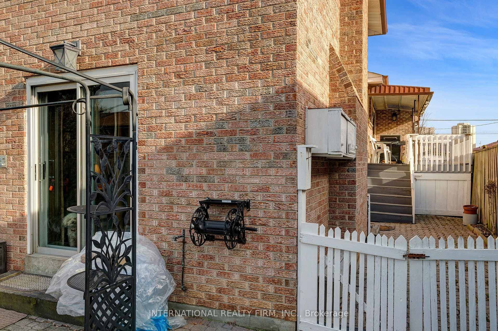 34 St Georges Boulevard photo 37