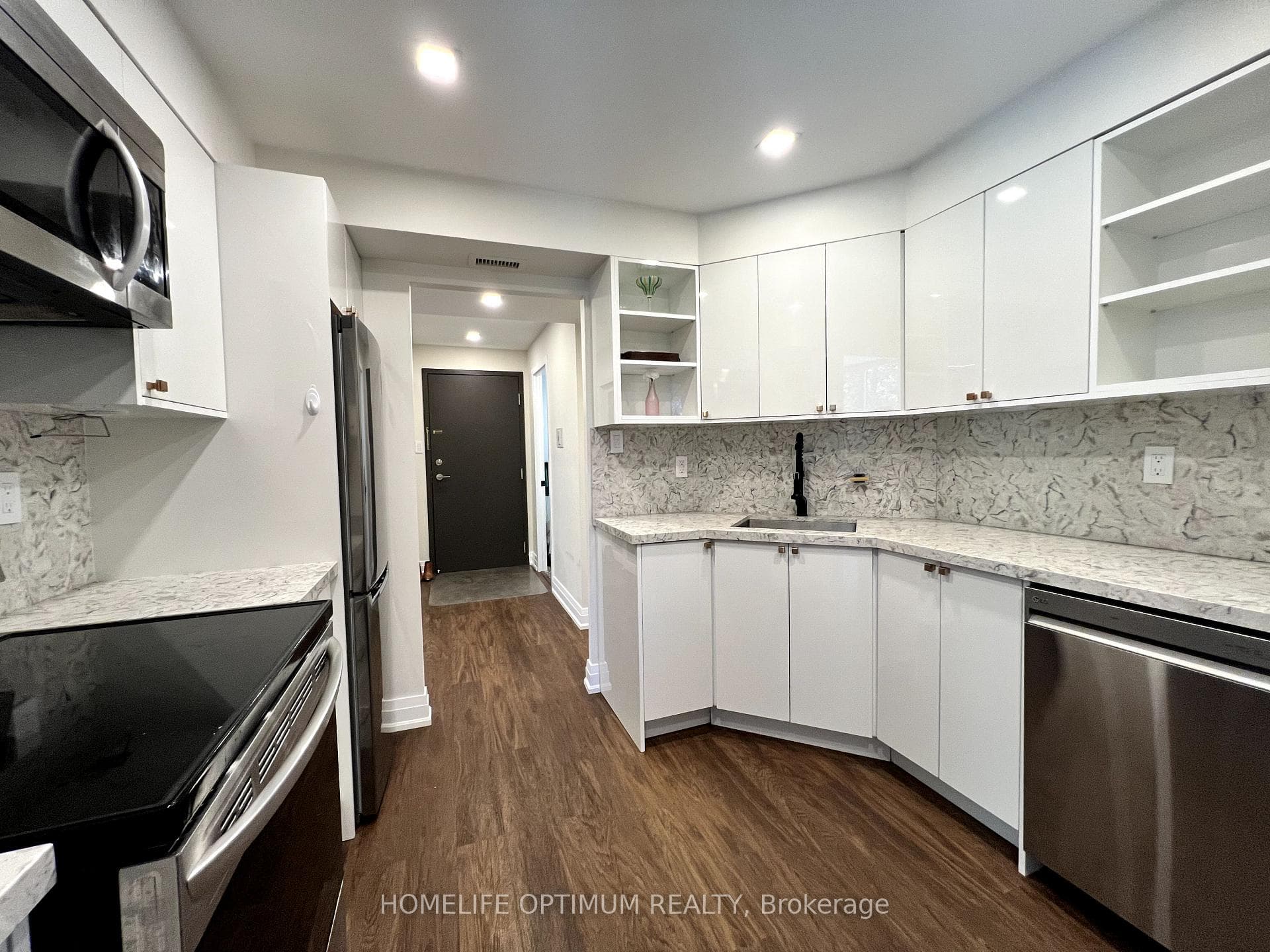 5795 Yonge Street Unit 211 photo 5